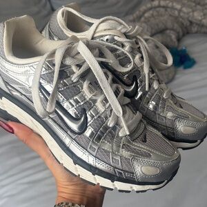 Nike Women's Metallic Silver Sneakers